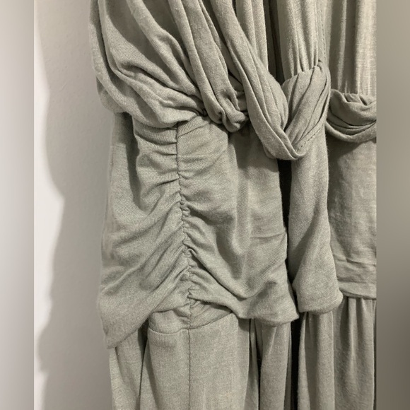 BCBG Maxi Sleeveless Sage Green Midi Dress Drawstring Waist Casual Chic Neutral - Picture 4 of 6